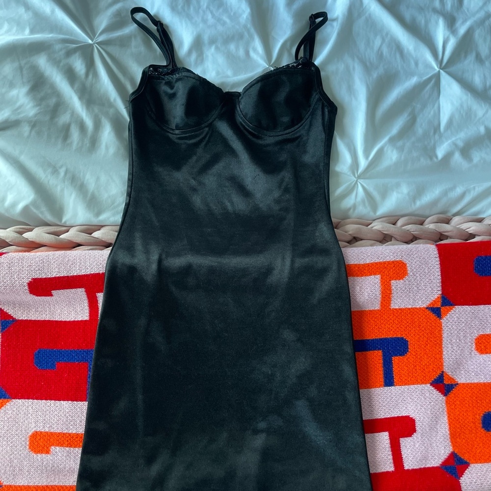 Black motel mini dress